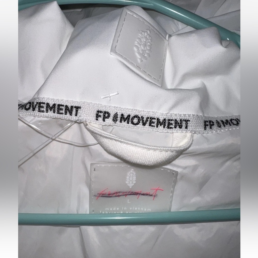 NWOT Free People FP Movement All Prepped Ski Jacket White $428.00 Size: Large - Picture 7 of 12